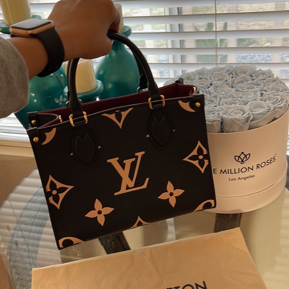 ⚜️Louis Vuitton On The Go PM⚜️ - Picture 16 of 16